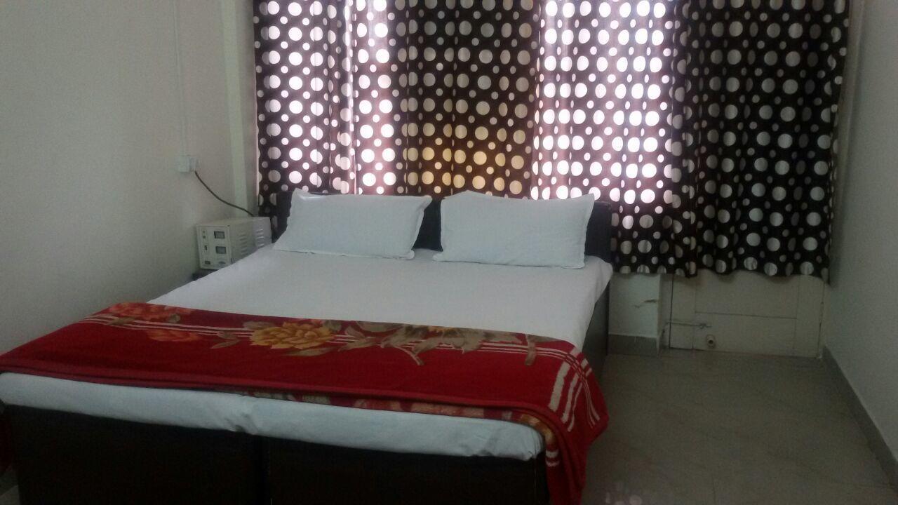 Hotel Grover Regency Anandpur Sāhib Exteriör bild
