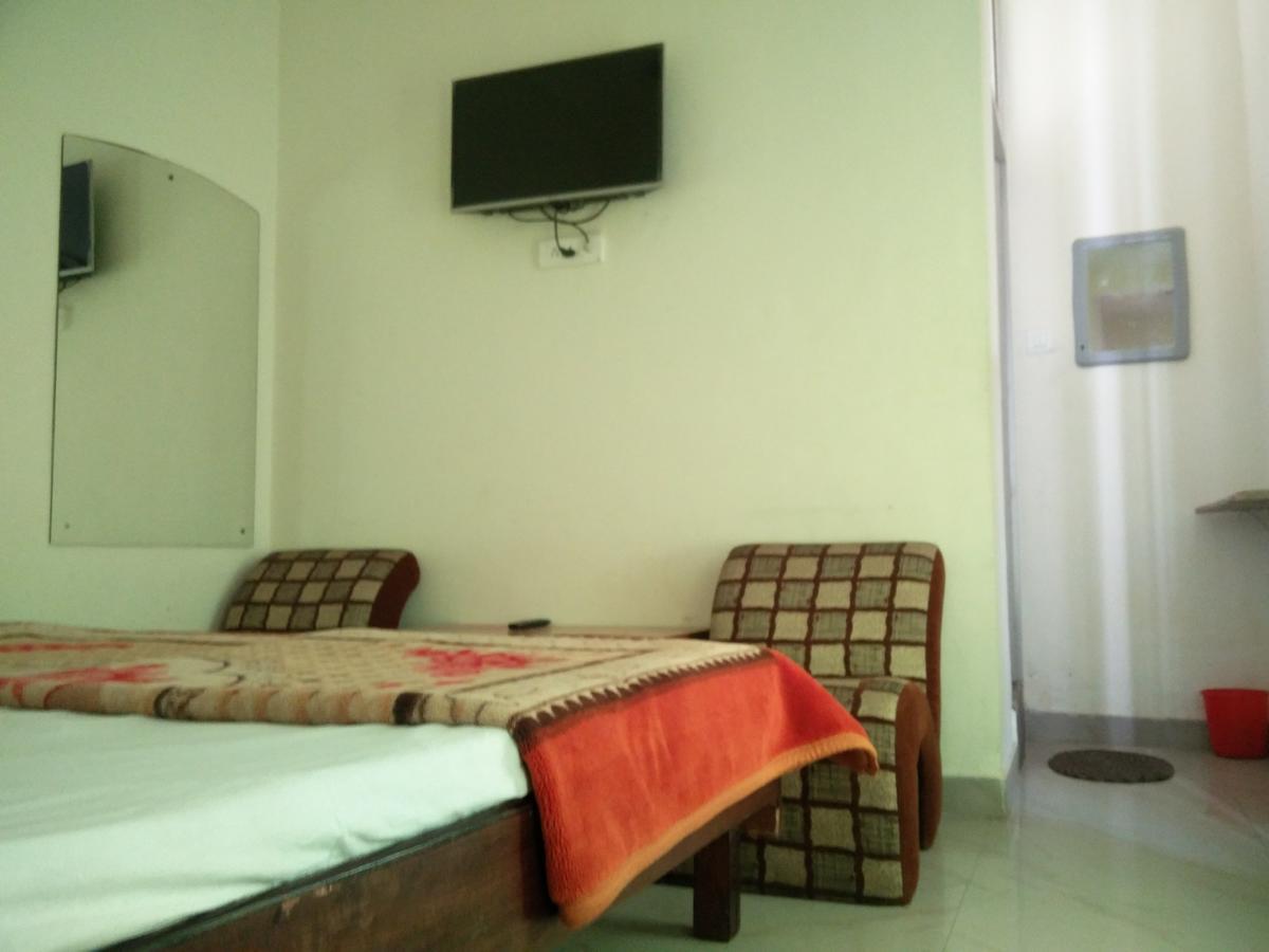 Hotel Grover Regency Anandpur Sāhib Exteriör bild
